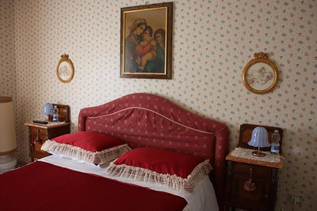 B&B Villa Floriana Tortoreto Kültér fotó