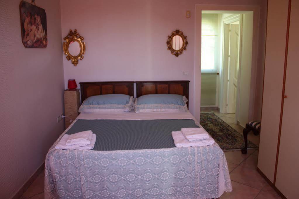 B&B Villa Floriana Tortoreto Kültér fotó